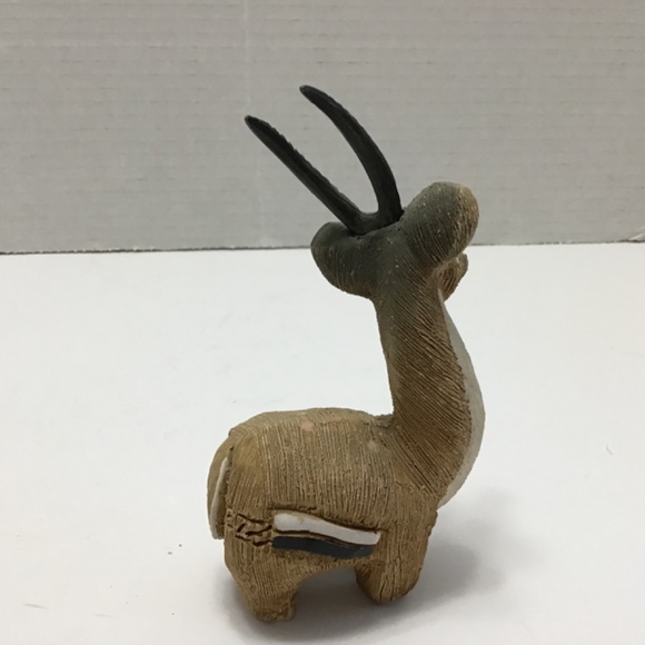 Artesania Rinconada GAZELLE 4.75" Clay Figurine SIGNED - Picture 2 of 7